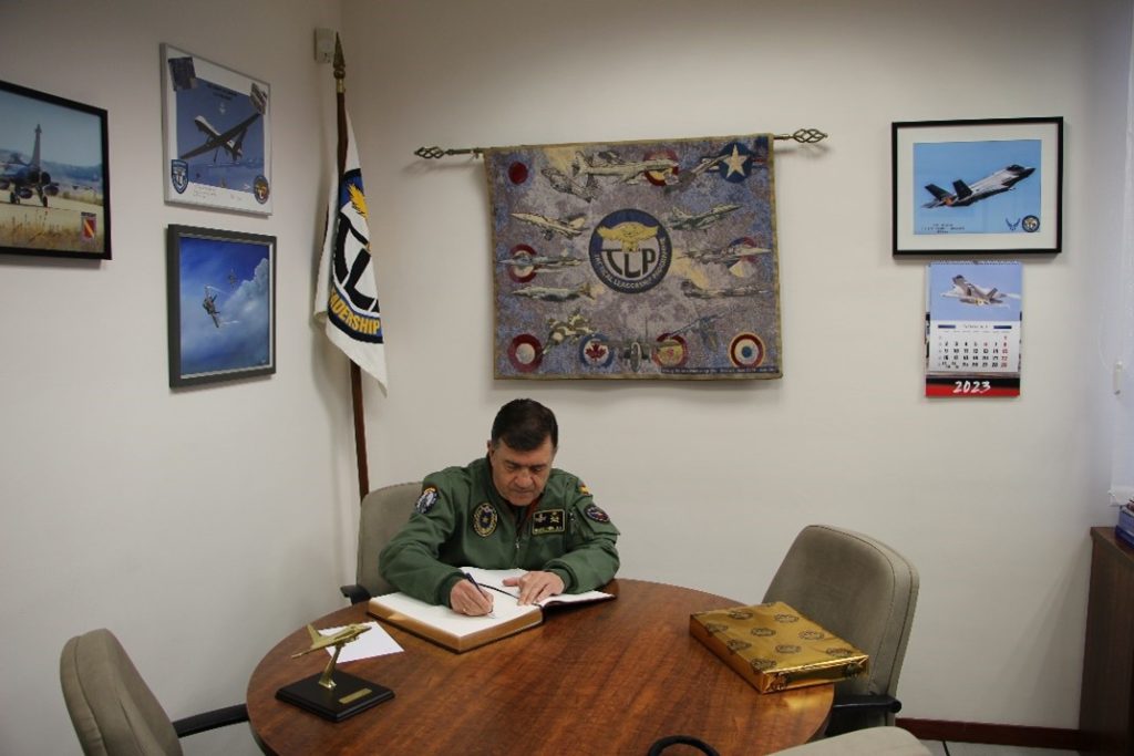 DEPUTY SPANISH AIR AND SPACE FORCE CHIEF OF STAFF (SEJEMA), FORMER TLP COMMANDANT, VISITS THE TACTICAL LEADERSHIP PROGRAMME